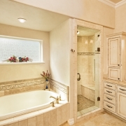Master Tub and Steam Shower Master Tub and Steam Shower