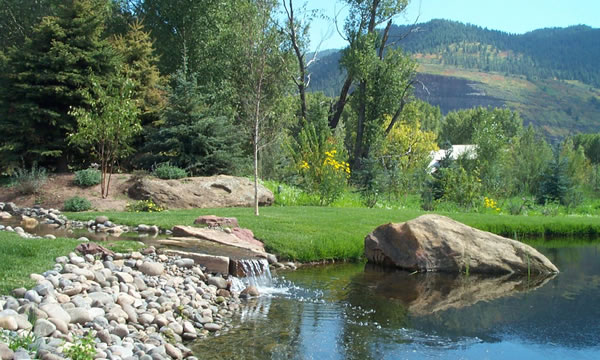 crack Indica Pick up blade Landscape Design in Durango Colorado | Galbraith Builders