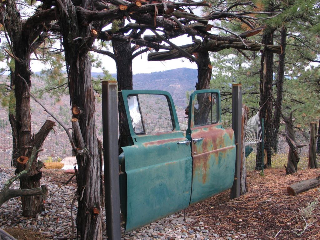 banker-truck-door-gate11-10-06-018