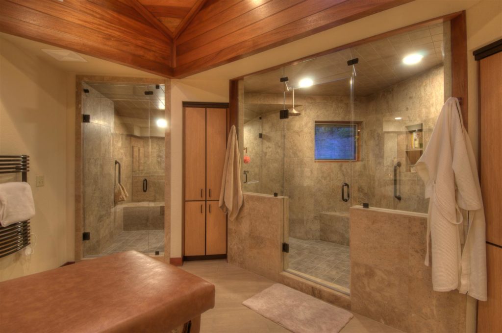 Large Shower and Adjoining Steam Shower